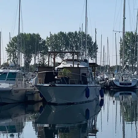Magnifique Bateau Maison *