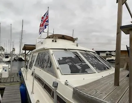 Magnifique Bateau Maison *
